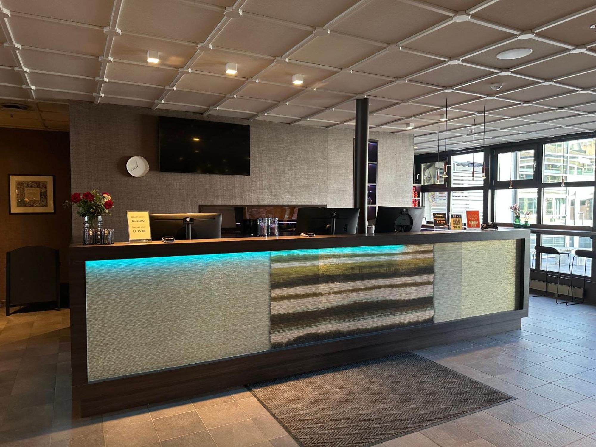 霍尔门峡湾酒店 Nesbru 外观 照片